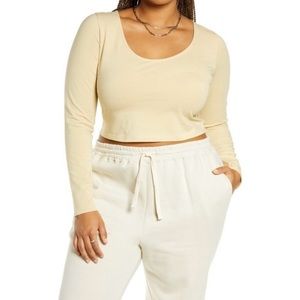 BP NWT Cropped Long Sleeve Scoop Neck Tee Size Medium